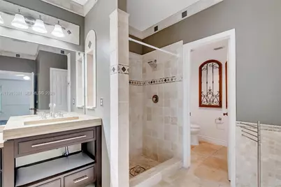 19960 NW 3rd St, Pembroke Pines, FL 33029 - Photo 12