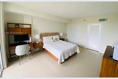 10275 E Collins Ave #324, Bal Harbour, FL 33154 - Photo 14