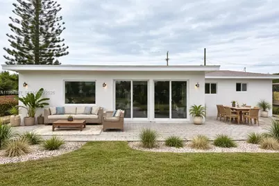 1240 Binney Dr, Fort Pierce, FL 34949 - Photo 4