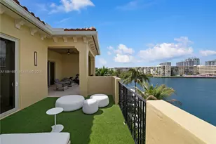 1522 Island Blvd, Aventura, FL 33160 - Photo 42