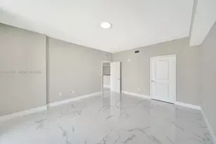 7900 Harbor Island Dr, North Bay Village, FL 33141 - Photo 18