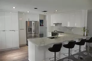 365 Somerset Way, Weston, FL 33326 - Photo 12