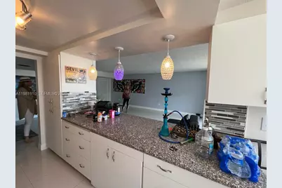 18061 Biscayne Blvd #1404, Aventura, FL 33160 - Photo 8