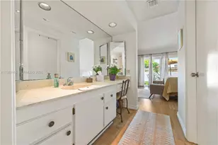 19994 NE 5th Ct, Miami, FL 33179 - Photo 12