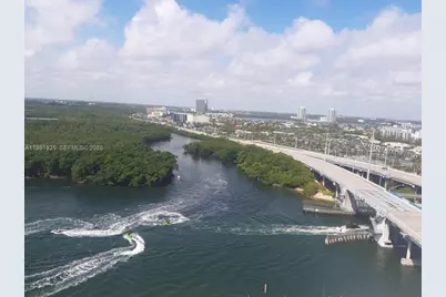 400 Sunny Isles Blvd #1701, Sunny Isles Beach, FL 33160 - Photo 2