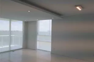 400 Sunny Isles Blvd, Sunny Isles Beach, FL 33160 - Photo 8