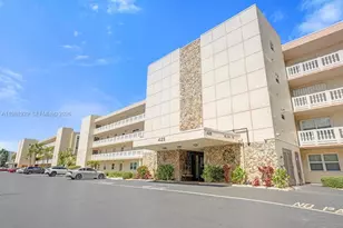 425 SE 11th Terrace, Dania Beach, FL 33004 - Photo 1