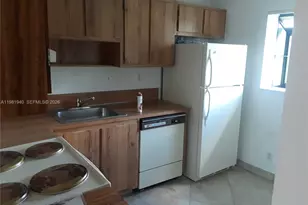 107 Gardens Dr, Pompano Beach, FL 33069 - Photo 10