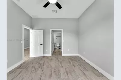 803 20th N St, Fort Pierce, FL 34950 - Photo 36