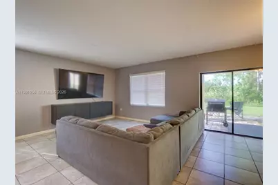 808 SE Old Country Rd, Palm Bay, FL 32909 - Photo 10