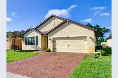 808 SE Old Country Rd, Palm Bay, FL 32909 - Photo 2