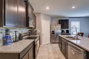 808 SE Old Country Rd, Palm Bay, FL 32909 - Photo 12