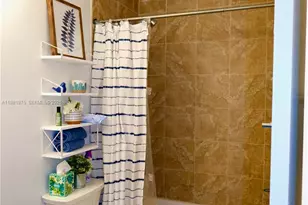 1021 NW 79th Ave, Plantation, FL 33322 - Photo 22