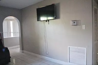 3451 NW 1st St, Lauderhill, FL 33311 - Photo 12