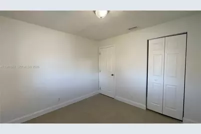 621 NW 38th Pl, Deerfield Beach, FL 33064 - Photo 12