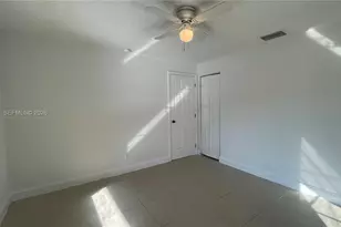 621 NW 38th Pl, Deerfield Beach, FL 33064 - Photo 8