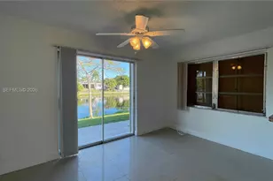 621 NW 38th Pl, Deerfield Beach, FL 33064 - Photo 6