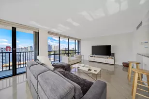 2017 S Ocean Dr, Hallandale Beach, FL 33009 - Photo 6