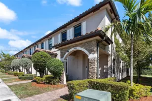 24981 SW 114th Ct, Homestead, FL 33032 - Photo 2