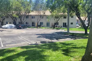 2921 SE 13th Ave, Homestead, FL 33035 - Photo 6