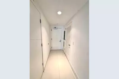 [Address not provided], Miami, FL 33131 - Photo 16