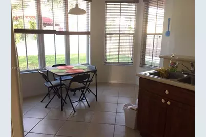 11047 SW 243rd Ln, Homestead, FL 33032 - Photo 10