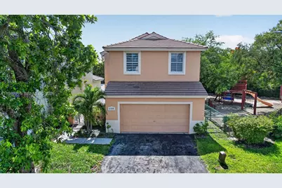 6955 SW 148th Ln, Davie, FL 33331 - Photo 2
