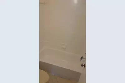 206 Lake Pointe Dr #206, Oakland Park, FL 33309 - Photo 8