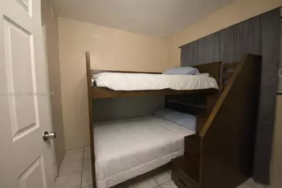 520 SW 6th Ave #B, Homestead, FL 33030 - Photo 6