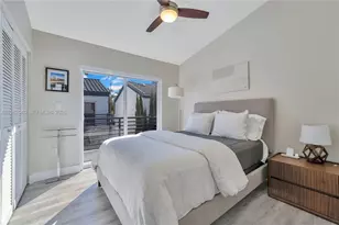 230 NE 212th St, Miami, FL 33179 - Photo 22