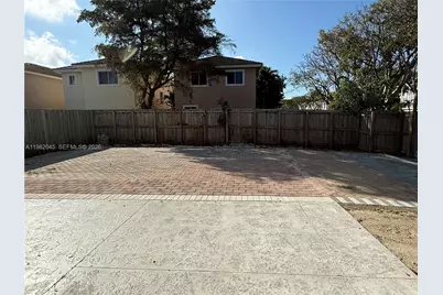 390 NE 35th Ave #0, Homestead, FL 33033 - Photo 20