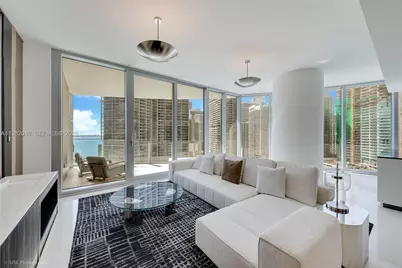300 Biscayne Boulevard Way #2307W, Miami, FL 33131 - Photo 6