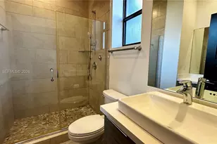 9155 NW 161st St, Miami Lakes, FL 33018 - Photo 32