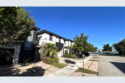 9155 NW 161st St, Miami Lakes, FL 33018 - Photo 44