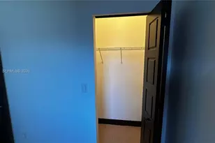 9155 NW 161st St, Miami Lakes, FL 33018 - Photo 4