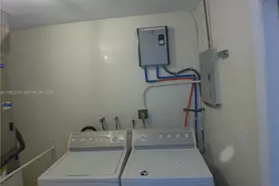 191 NE 23rd St, Pompano Beach, FL 33060 - Photo 42