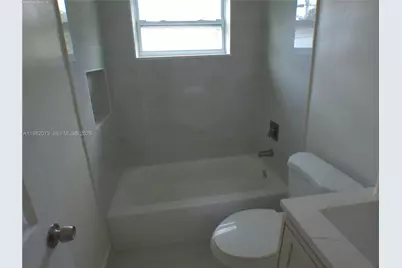 191 NE 23rd St, Pompano Beach, FL 33060 - Photo 38