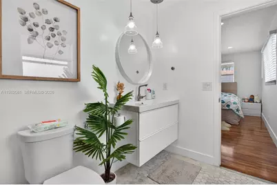 2136 NE 56th Pl, Fort Lauderdale, FL 33308 - Photo 18