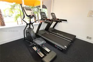 801 NW 47th Ave, Miami, FL 33126 - Photo 20