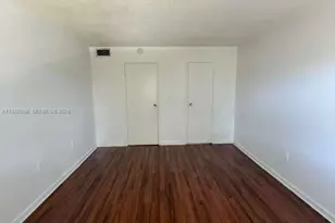 505 NW 177th St, Miami Gardens, FL 33169 - Photo 6