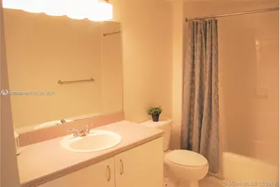 816 NW 11th St #801, Miami, FL 33136 - Photo 20