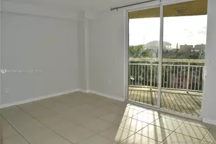 816 NW 11th St, Miami, FL 33136 - Photo 16