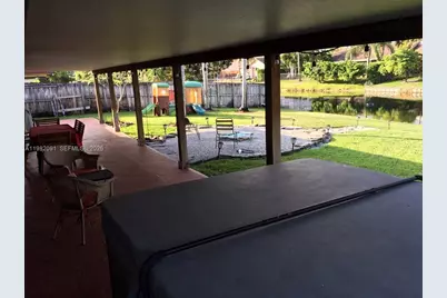 8421 SW 28th St #0, Davie, FL 33328 - Photo 22