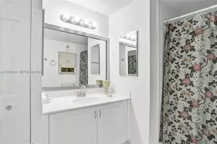 215 SW 42nd Ave, Miami, FL 33134 - Photo 22