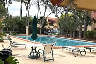 10073 SW 77th Ct, Miami, FL 33156 - Photo 16