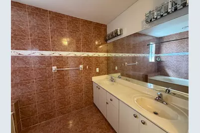 16060 SW 87th Ter #0, Miami, FL 33193 - Photo 38