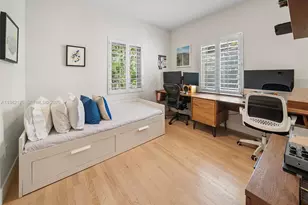 14 San Sebastian Ave, Coral Gables, FL 33134 - Photo 26