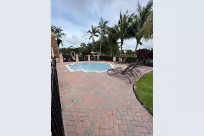 1420 NE 33rd Ave #201-15, Homestead, FL 33033 - Photo 26