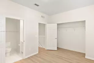 767 NW 42nd Ave, Plantation, FL 33317 - Photo 16