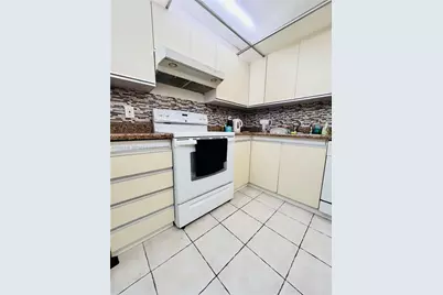 2500 Parkview Dr #1803, Hallandale Beach, FL 33009 - Photo 10